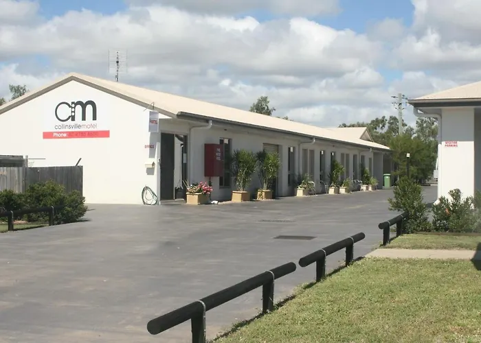 Collinsville Motel