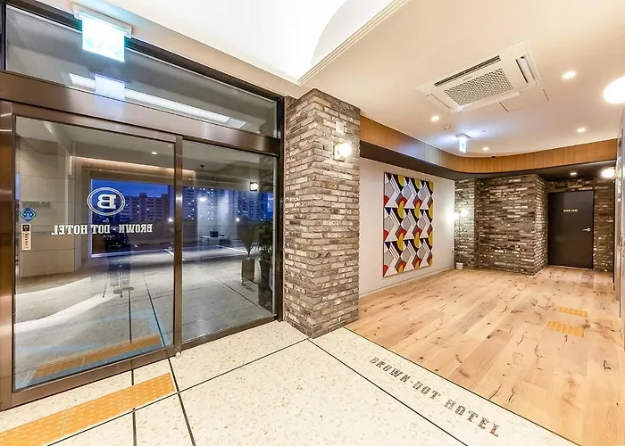 Brown-Dot Hotel Ulsan-Sincheon