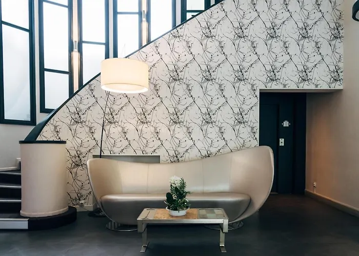 Logis Hotel Le Miramont