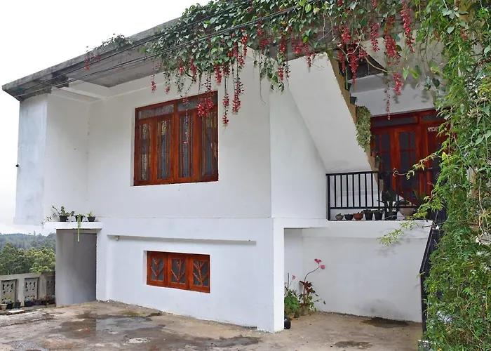 Roshan Guest House