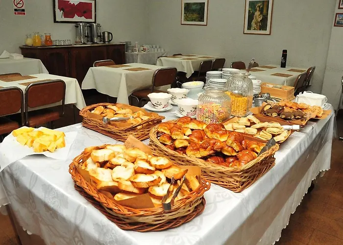 Hotel Frasi'S