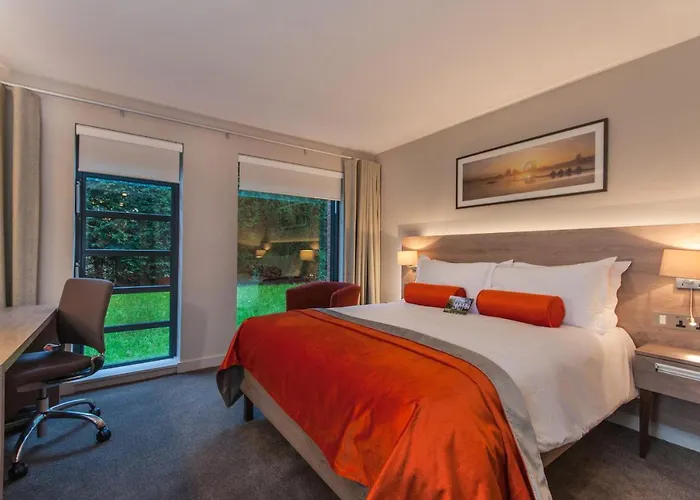 Greenlands Hotel
