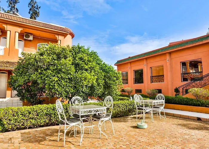 Hotel Al Bassatine