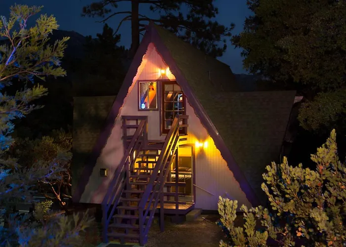 Hicksville Pines Chalets&Motel