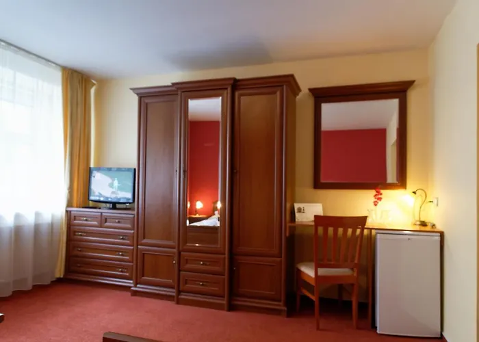 Hotel Kamu Garni