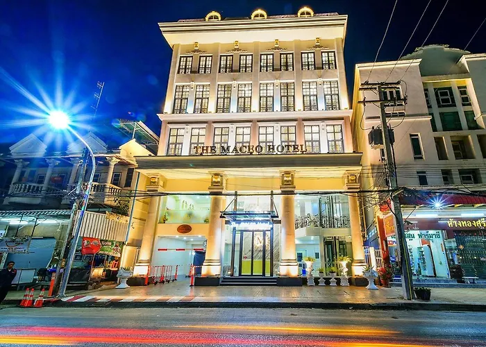 The Maceo Hotel
