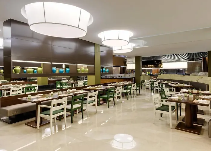 Wyndham Garden Yuhuan Downtown