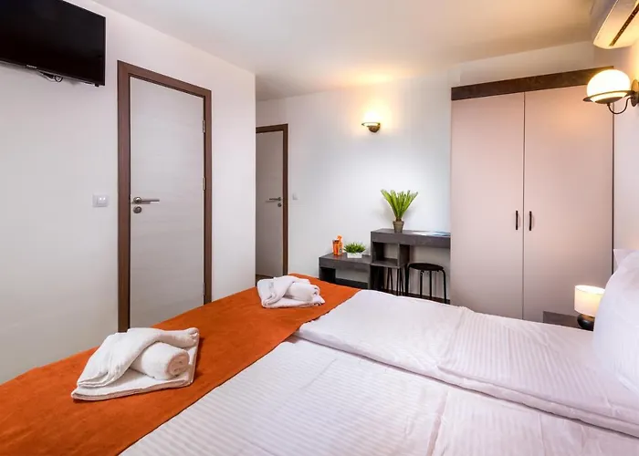 Panorama Blue Family Hotel And Free Parking
